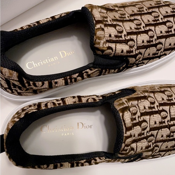 DIOR SOLAR SLIP-ON SNEAKER - Picture 8 of 11